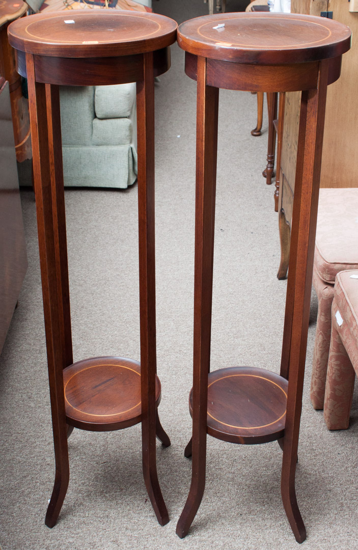 Appraisal: Pair of fern stands