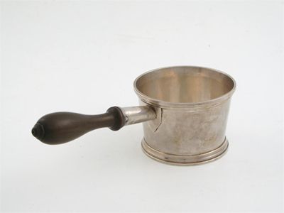 Appraisal: A Queen Anne small brandy saucepan with a turned wooden