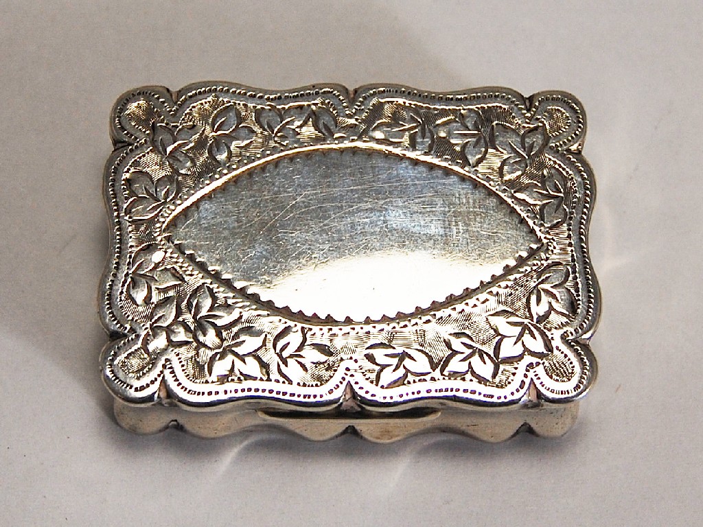 Appraisal: Late Victorian snuff box in the Georgian manner of cartouche