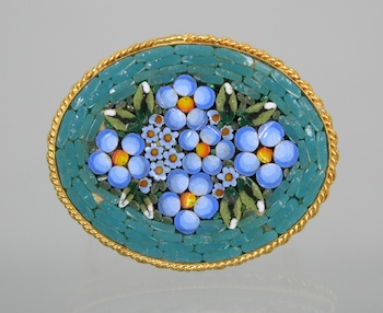 Appraisal: An Italian Micromosaic Brooch This brooch features a micromosaic center