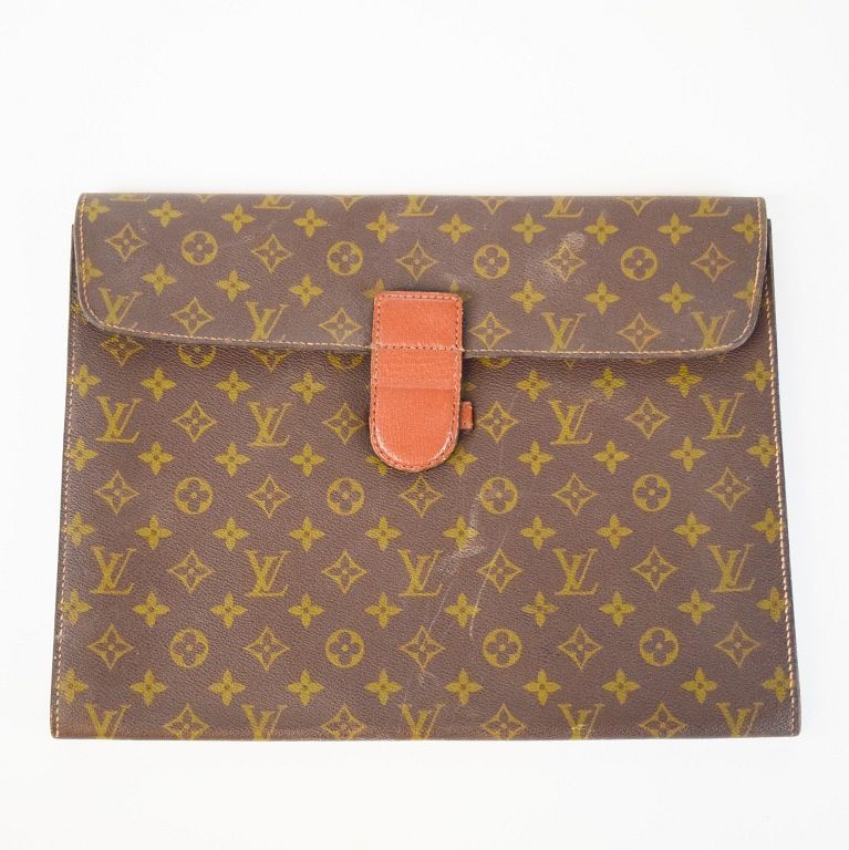 Appraisal: Louis Vuitton Poche Ministre Document Holder Louis Vuitton monogram Poche