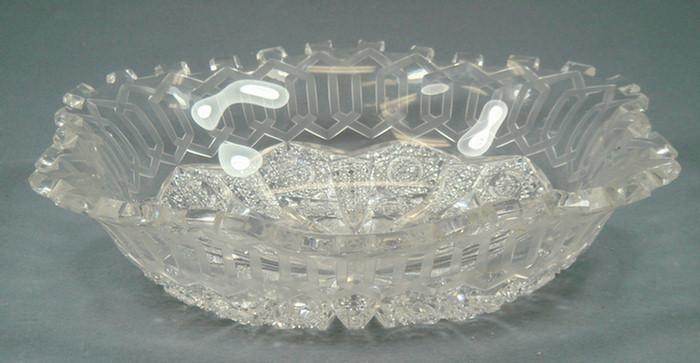 Appraisal: American brilliant cut glass oval bowl geometric border chips on