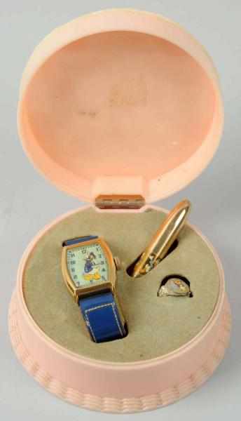 Appraisal: Walt Disney Donald Duck Character Wrist Watch Circa Made by