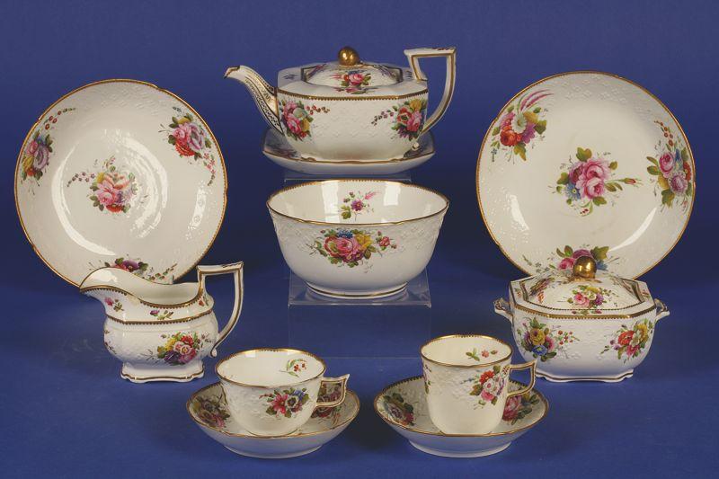 Appraisal: A SPODE TEA SERVICE th century pattern no moulded with