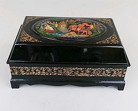 Appraisal: RUSSIAN PAINTED BLACK LACQUER RECTANGULAR BOXModern The underside signed and