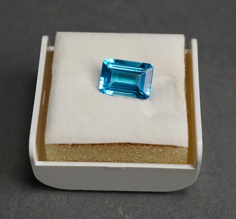 Appraisal: Unmounted -Carat Emerald-Cut Blue Topaz