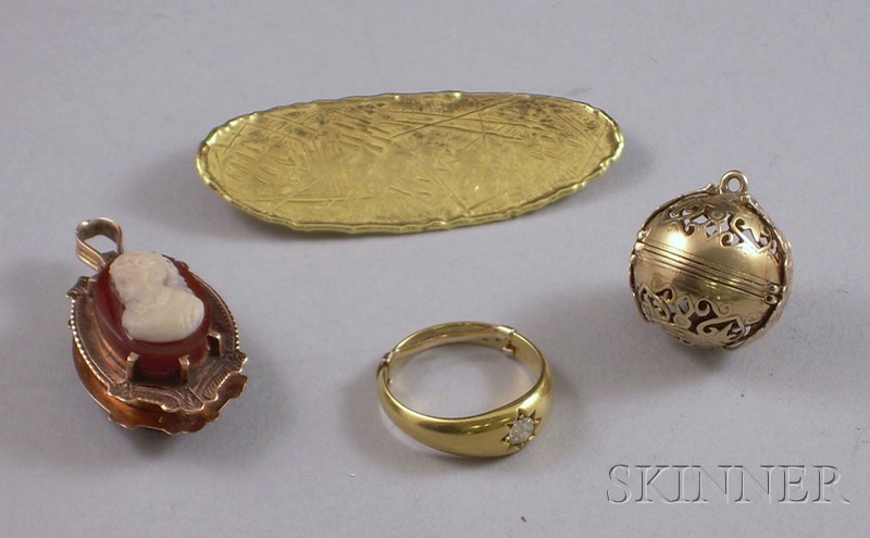 Appraisal: Four Antique Jewelry Items an kt gold and diamond ring