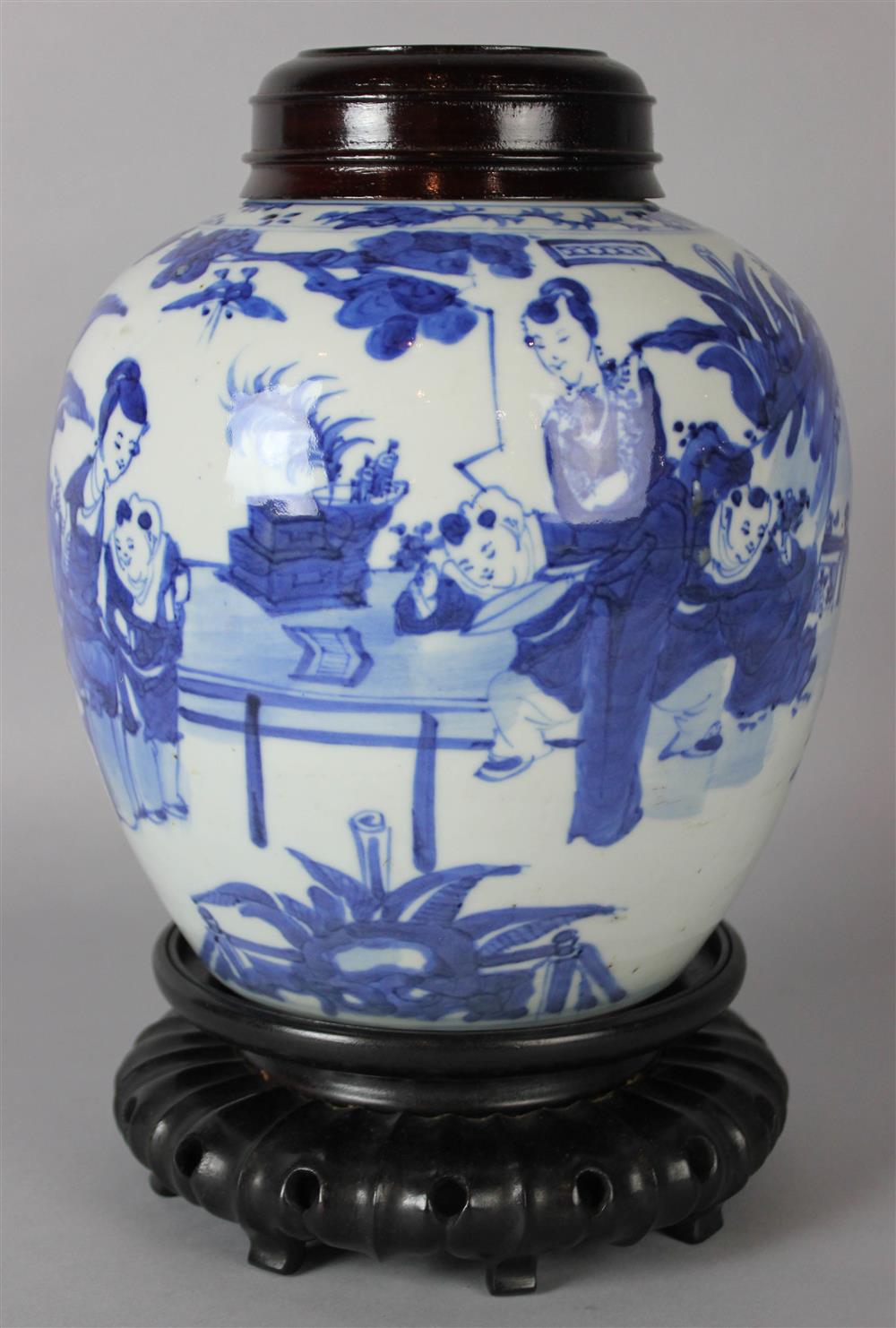 Appraisal: CHINESE UNDERGLAZE BLUE AND WHITE GLOBULAR JAR WITH WOOD COVER