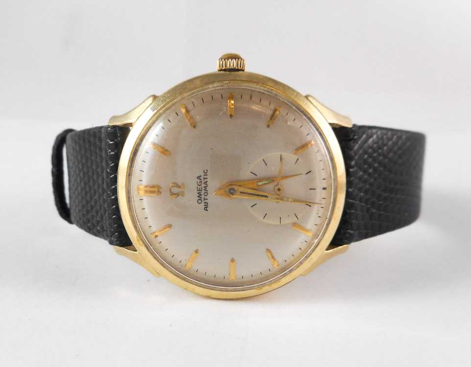 Appraisal: MEN'S OMEGA AUTOMATIC WRISTWATCH caliber seventeen jewel movement with secondary