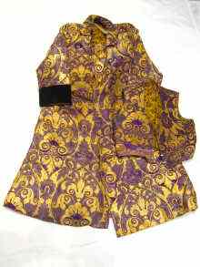 Appraisal: A heavy Russian cloth robe in purple and gold woven