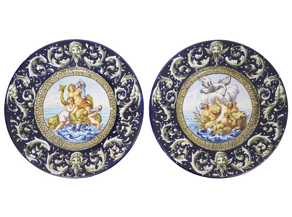 Appraisal: PR ITALIAN FAIENCE CERAMIC CHARGERSPair of Italian Faience ceramic chargers