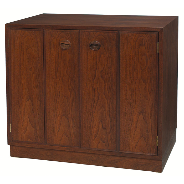 Appraisal: Edward Wormley cabinet by Dunbar walnut case with two bi-fold