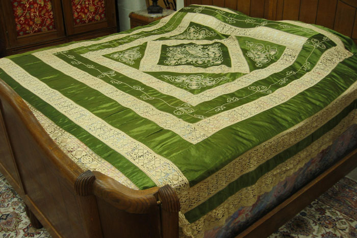 Appraisal: A GREEN SILK AND LACE BED COVERLET double queen bed