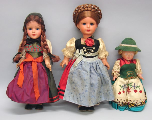 Appraisal: Lot of celluloid dolls Dolls have sleep eyes the other