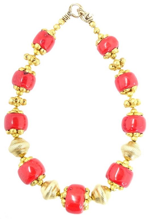 Appraisal: Chinese Karat Yellow Gold Coral Necklace Chinese Karat Yellow Gold