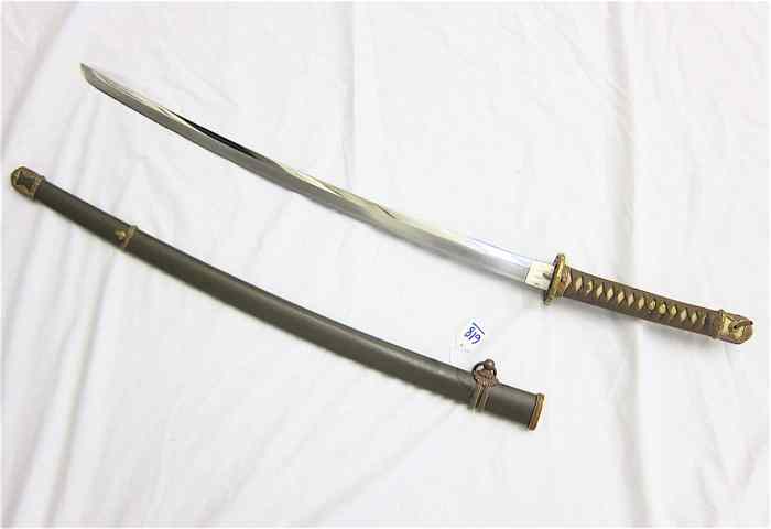 Appraisal: JAPANESE KATANA SAMURAI SWORD LONG SWORD world war two fittings