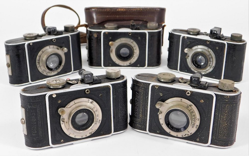 Appraisal: Lot of Foth Derby Type Cameras Lot of Foth Derby