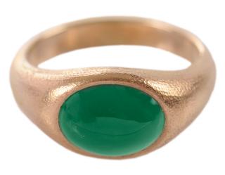 Appraisal: kt Gentleman's Ring one gypsy set oval cabochon green chrysoprase