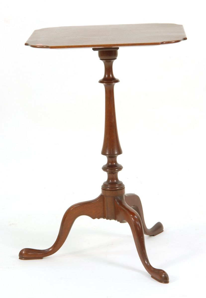 Appraisal: CUSTOM-MADE QUEEN ANNE-STYLE CANDLESTAND In mahogany Label of Nathan Margolis