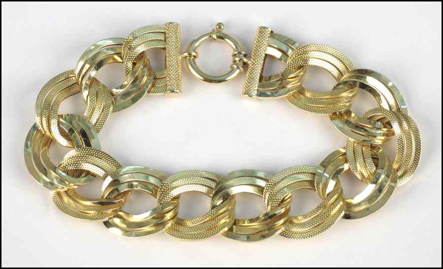 Appraisal: KARAT YELLOW GOLD LINK BRACLET grams Condition No Specific Condition