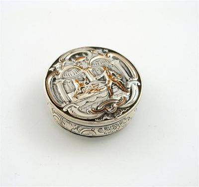 Appraisal: A mid th century old Sheffield plated snuff box circa