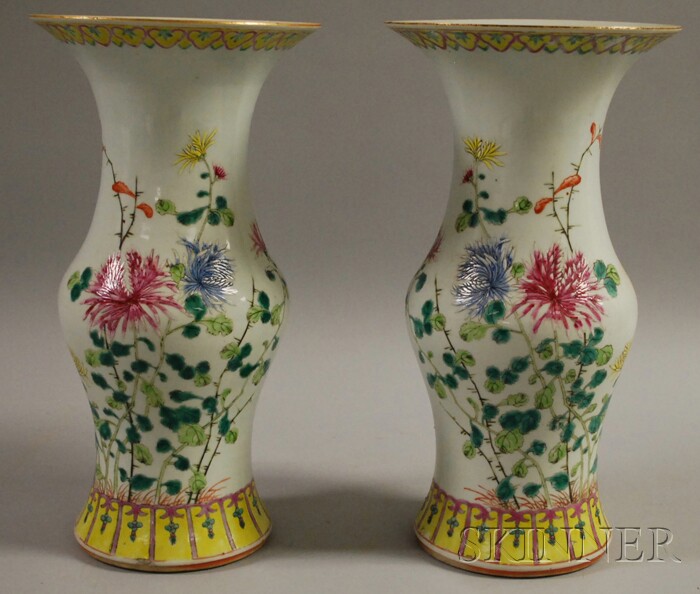 Appraisal: Pair of Chinese Chrysanthemum-decorated Porcelain Vases ht in