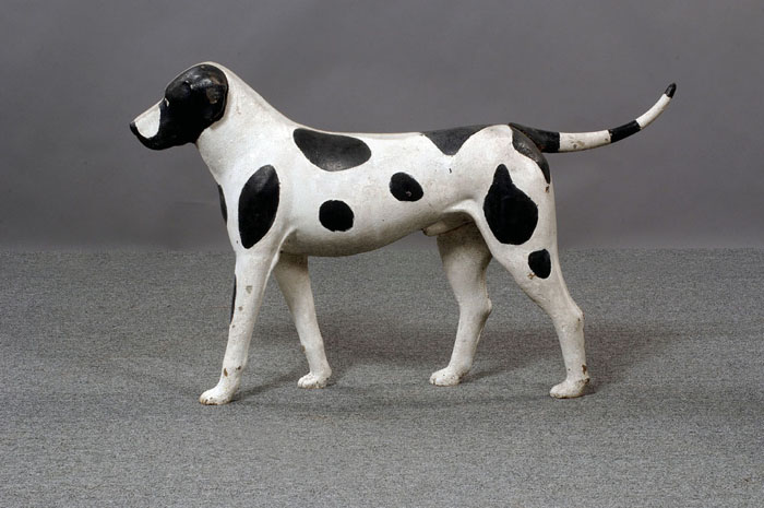 Appraisal: AMERICAN CAST-IRON SPOTTED RETRIEVER GARDEN STATUE The nearly life-size standing