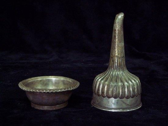 Appraisal: A Sheffield plate wine funnel with ribbed body and gadroon