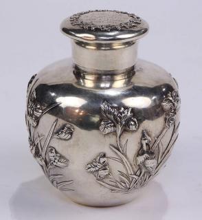 Appraisal: Chinese Export silver tea caddy by Luen Wo Shanghai late