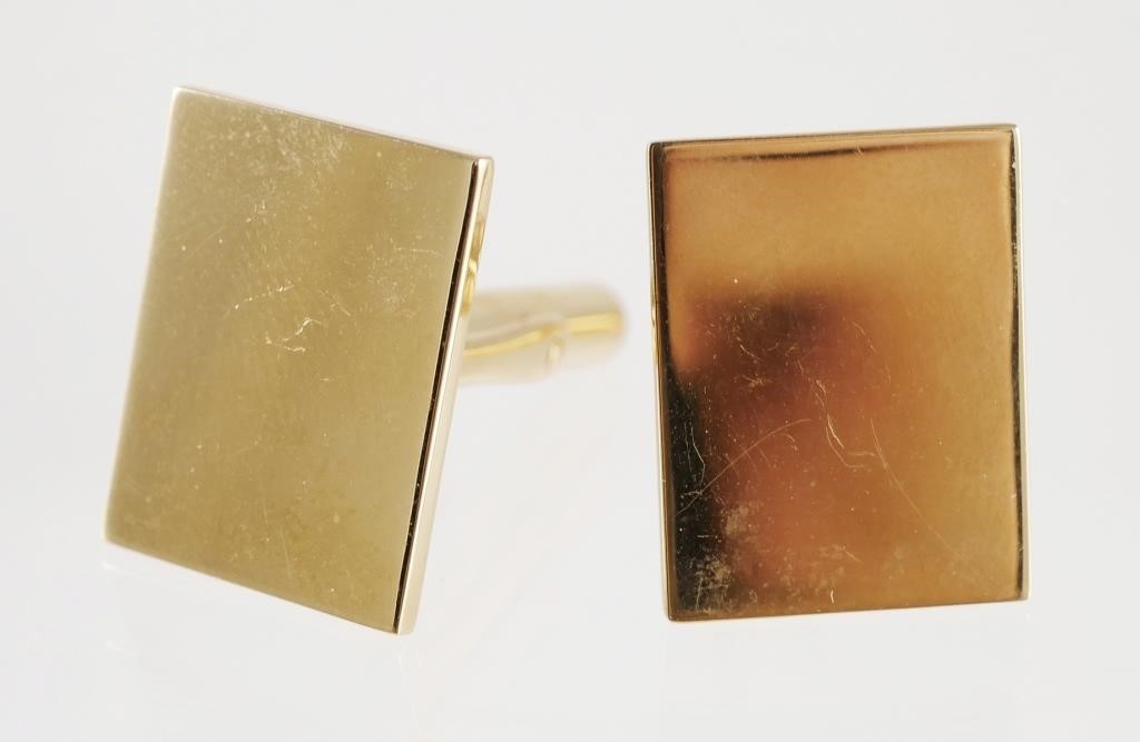 Appraisal: PAIR CARTIER K YELLOW GOLD CUFFLINKSPair of K yellow gold