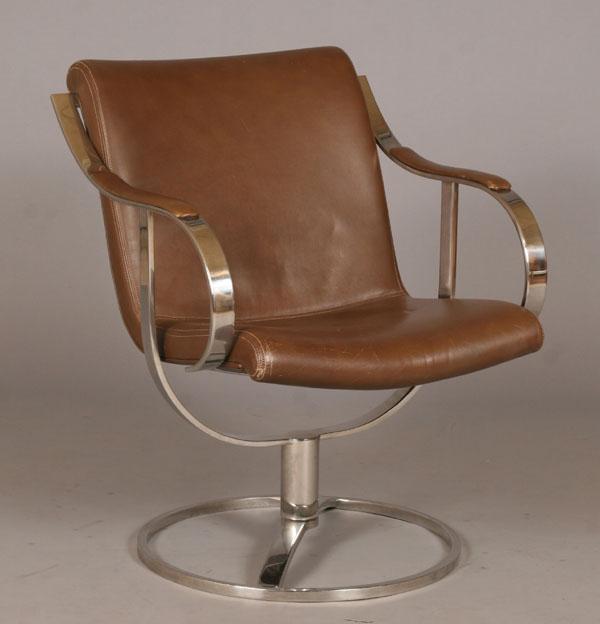 Appraisal: Modern swivel chair Warren Platner for Steelcase leather and chrome