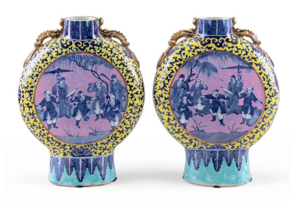 Appraisal: PAIR OF CHINESE POLYCHROME PORCELAIN MOON FLASKS LATE TH EARLY