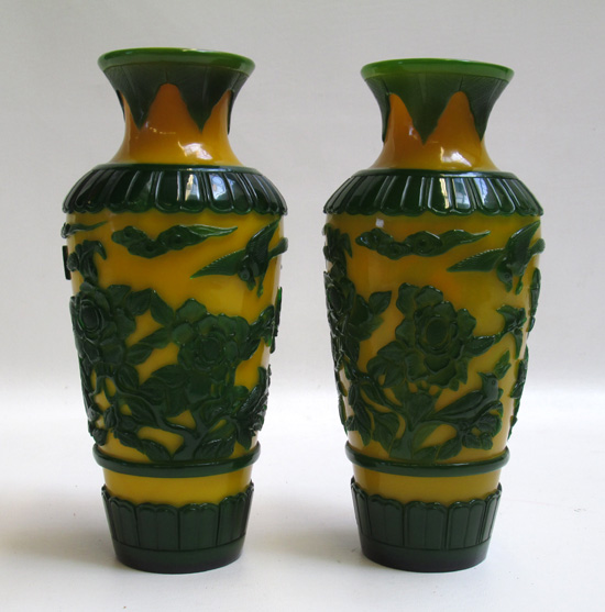 Appraisal: PAIR CHINESE PEKING CAMEO GLASS VASES having high shoulders with