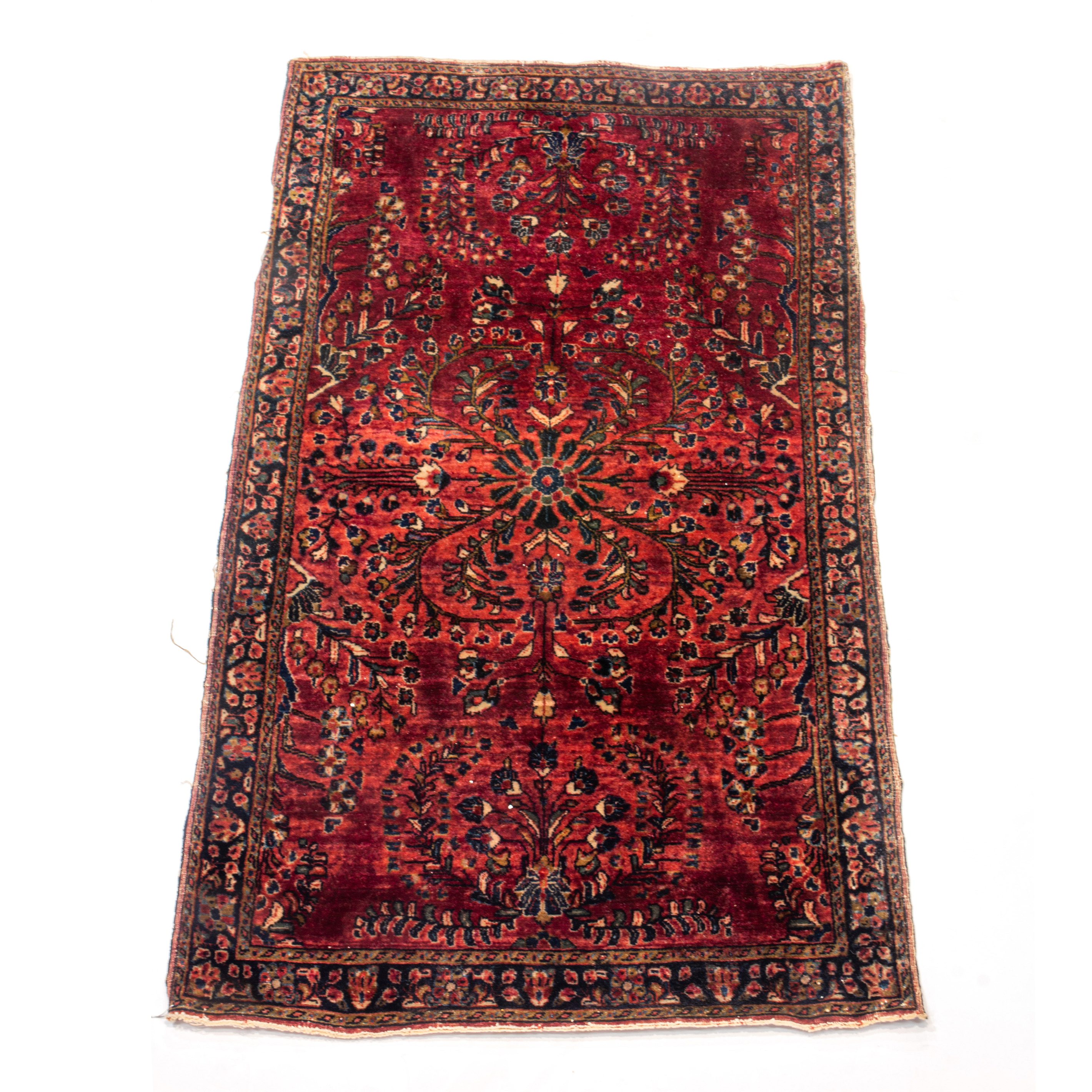 Appraisal: PERSIAN SAROUK CARPET Persian Sarouk carpet ' x '