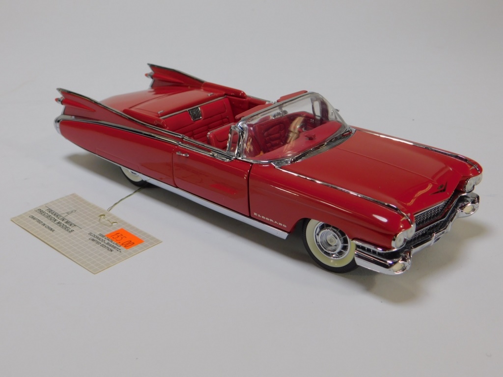 Appraisal: FRANKLIN MINT CADILLAC ELDORADO BIARRITZ Limited edition