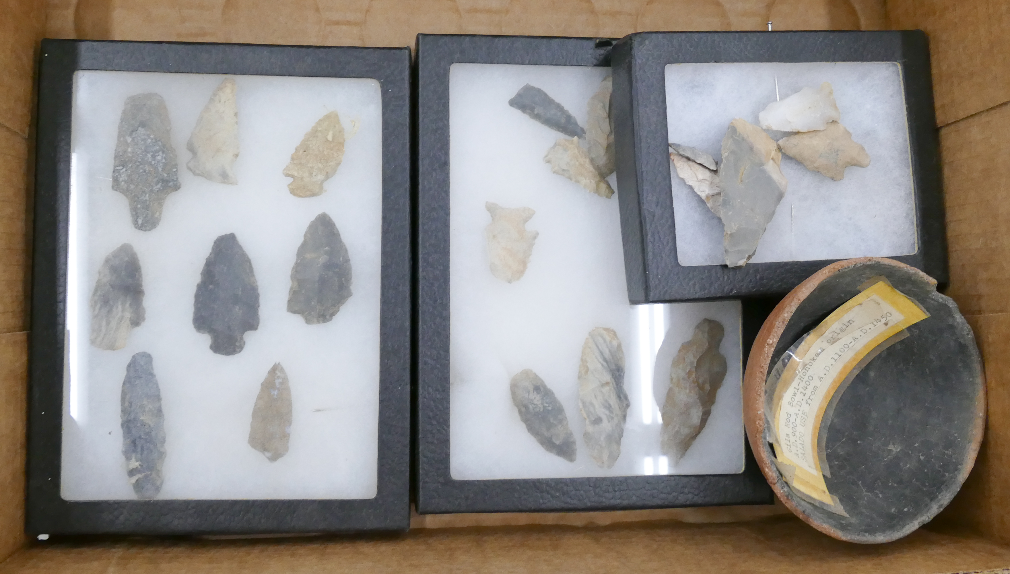 Appraisal: Box Indian Arrowheads and Pottery