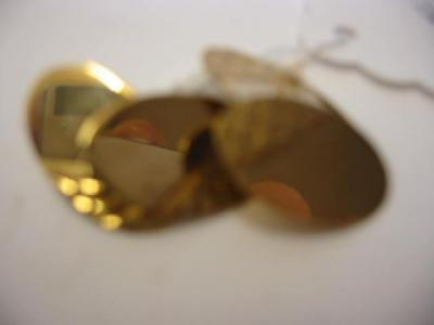 Appraisal: A PAIR OF CT GOLD OVAL CUFF LINKS quarter engraved