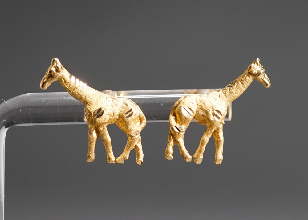 Appraisal: Pair of -Karat Yellow-Gold 'Giraffe' Pierced Earrings dwt L in