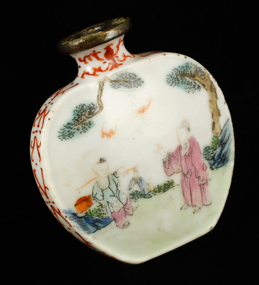 Appraisal: - Chinese Famille Rose Porcelain Snuff Bottle Famille rose porcelain