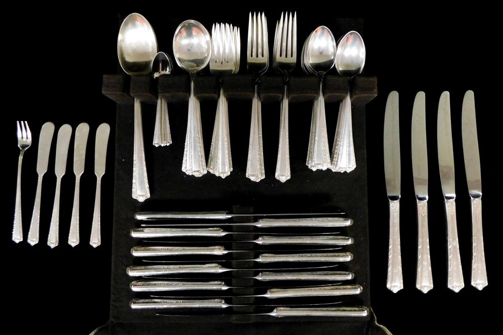 Appraisal: STERLING Fine Arts Sterling Processional pattern flatware one hundred and