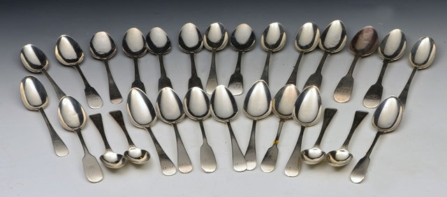 Appraisal: A LARGE COLLECTION OF VARIOUS SILVER TEA AND COFFEE SPOONS