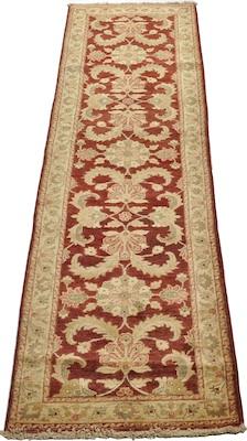 Appraisal: A Mahal Pashawar Runner Approx '- x '- Low wool