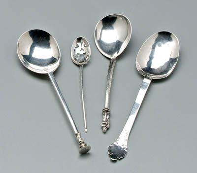 Appraisal: Four early silver spoons one th century apostle spoon possibly