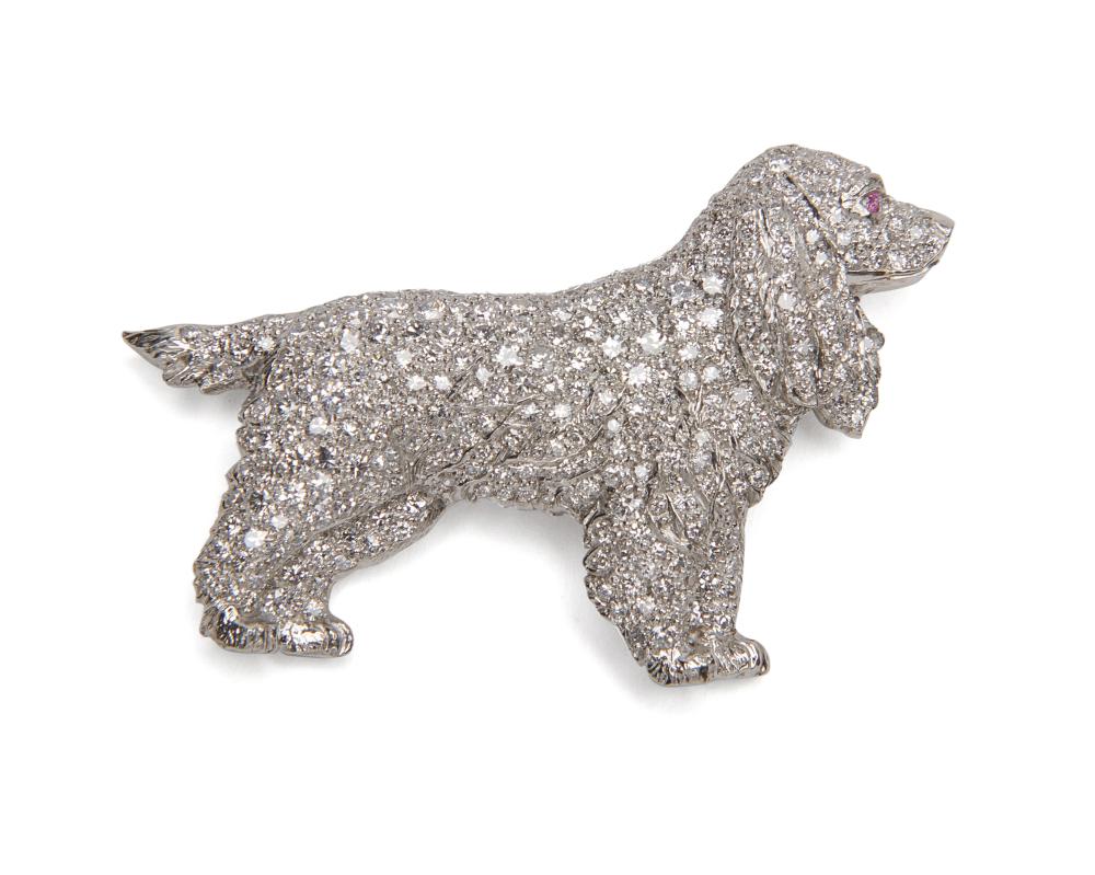 Appraisal: K Gold and Diamond Spaniel Brooch the body pave-set with