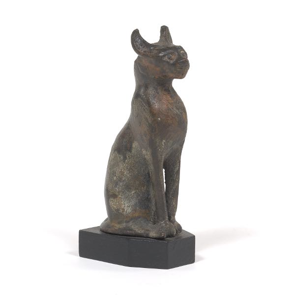 Appraisal: GRAND TOUR EGYPTIAN CAT FIGURINE x x Egyptian style bronze