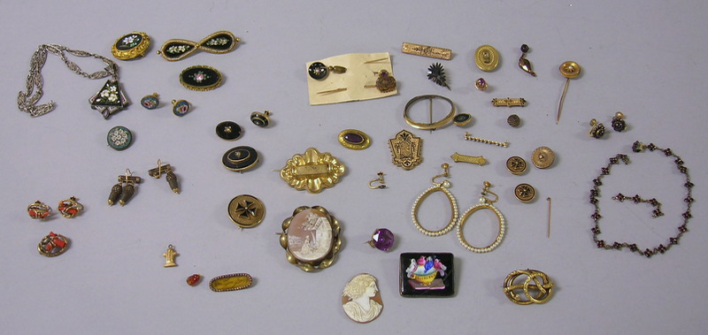 Appraisal: Group of Antique Jewelry including micromosaic items a pair of