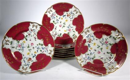 Appraisal: Set of nine Popov painted porcelain dinner p latesThe pink