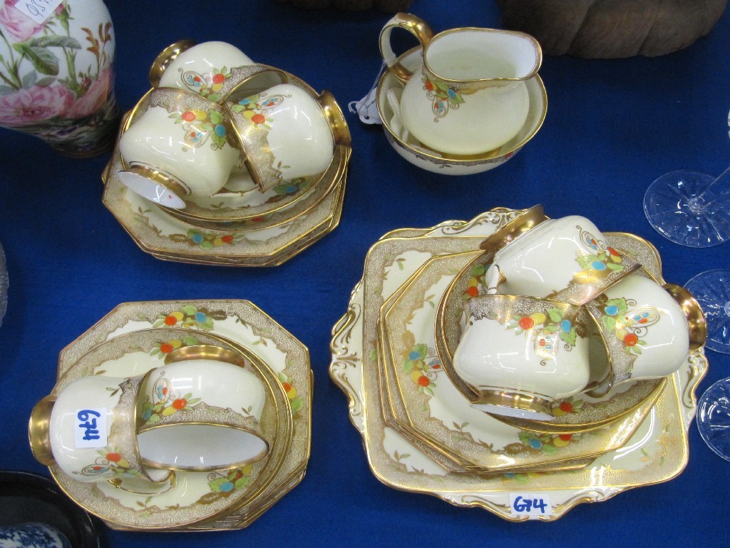 Appraisal: Paragon part teaset decorated with fruit