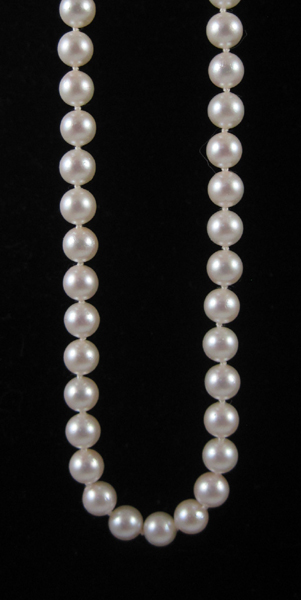 Appraisal: PRINCESS LENGTH WHITE PEARL NECKLACE measuring - inches in length