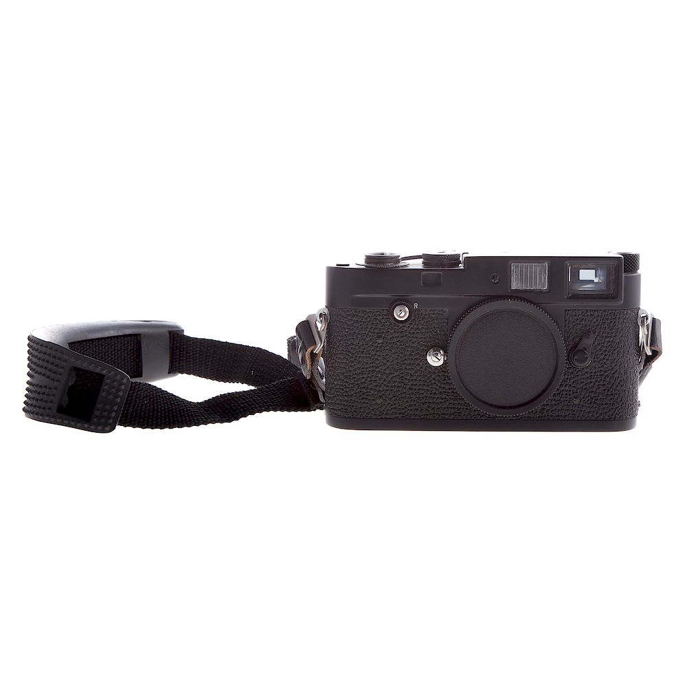 Appraisal: Leica M Black Camera Body dated serial Condition Body only